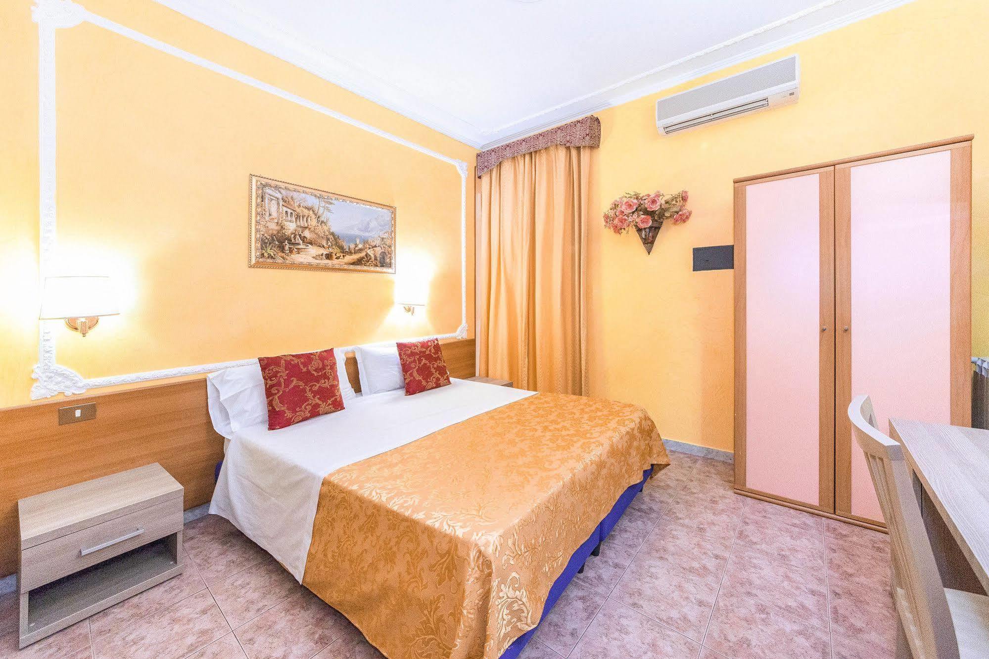 Soggiorno Downtown Roma Esterno foto